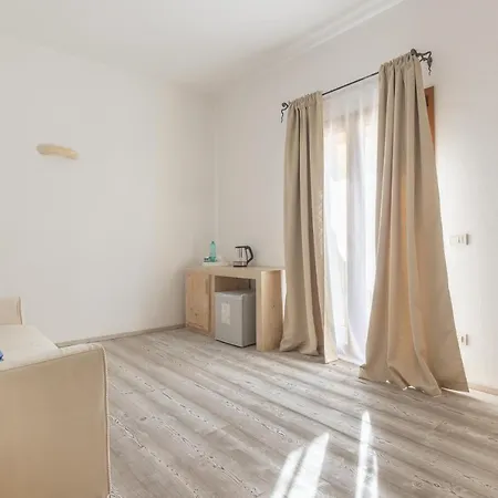 Pensjonat La Casa Di Minnanna 3*